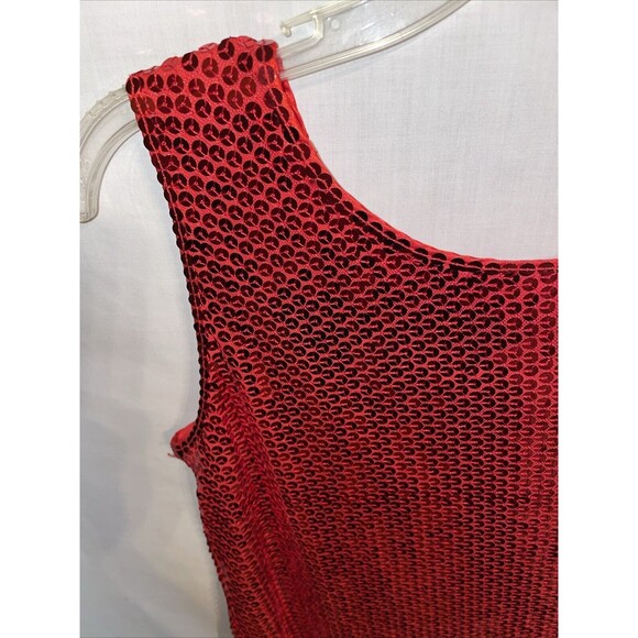Michelle Antonelli Women’s Dressy Tank Top Size Medium Red Sequined Party NWOT - Picture 11 of 12